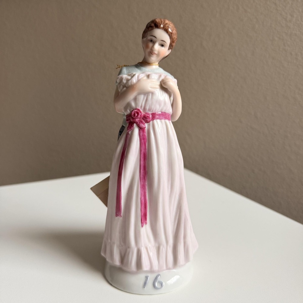 VTG 80s Heartline Birthday Girl 16 Porcelain Figurine Pink Dress Teen ROC Taiwan